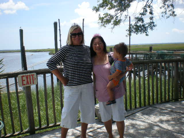 Jane, Shosho and Brandon on the deck of Spanky's Restaurant, Brunswick, GA