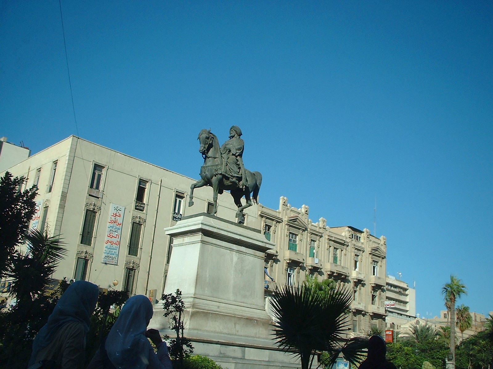 Statue of somebody important in the History of the Alexandria. (don't know his name until now) Located in the old City 