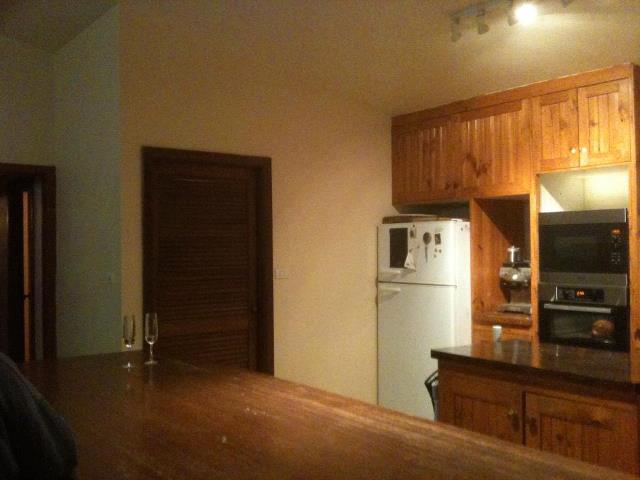 walls done, prob still need to touch them up but basically done. Next time I post a photo the cupboards will be painted.