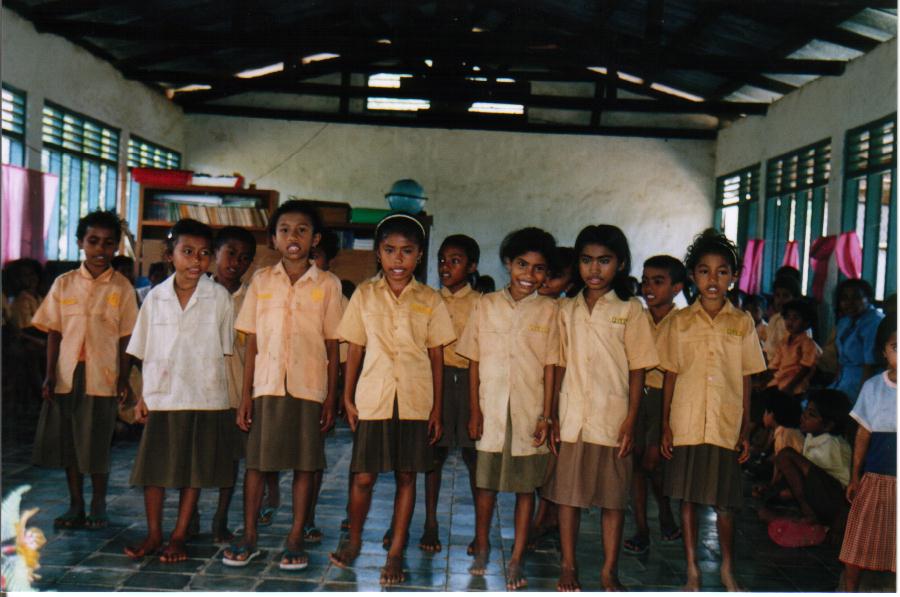 Year 3 class, Riung Primary School, 2003 (my class)