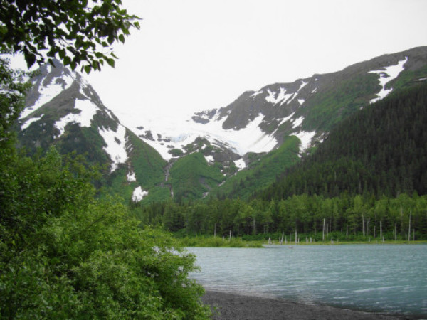 Our coach driver made a short stop on our way to the cruise ship so we could admire the scenery.