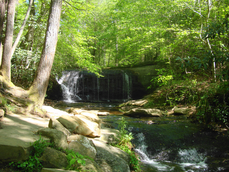 The upper falls.