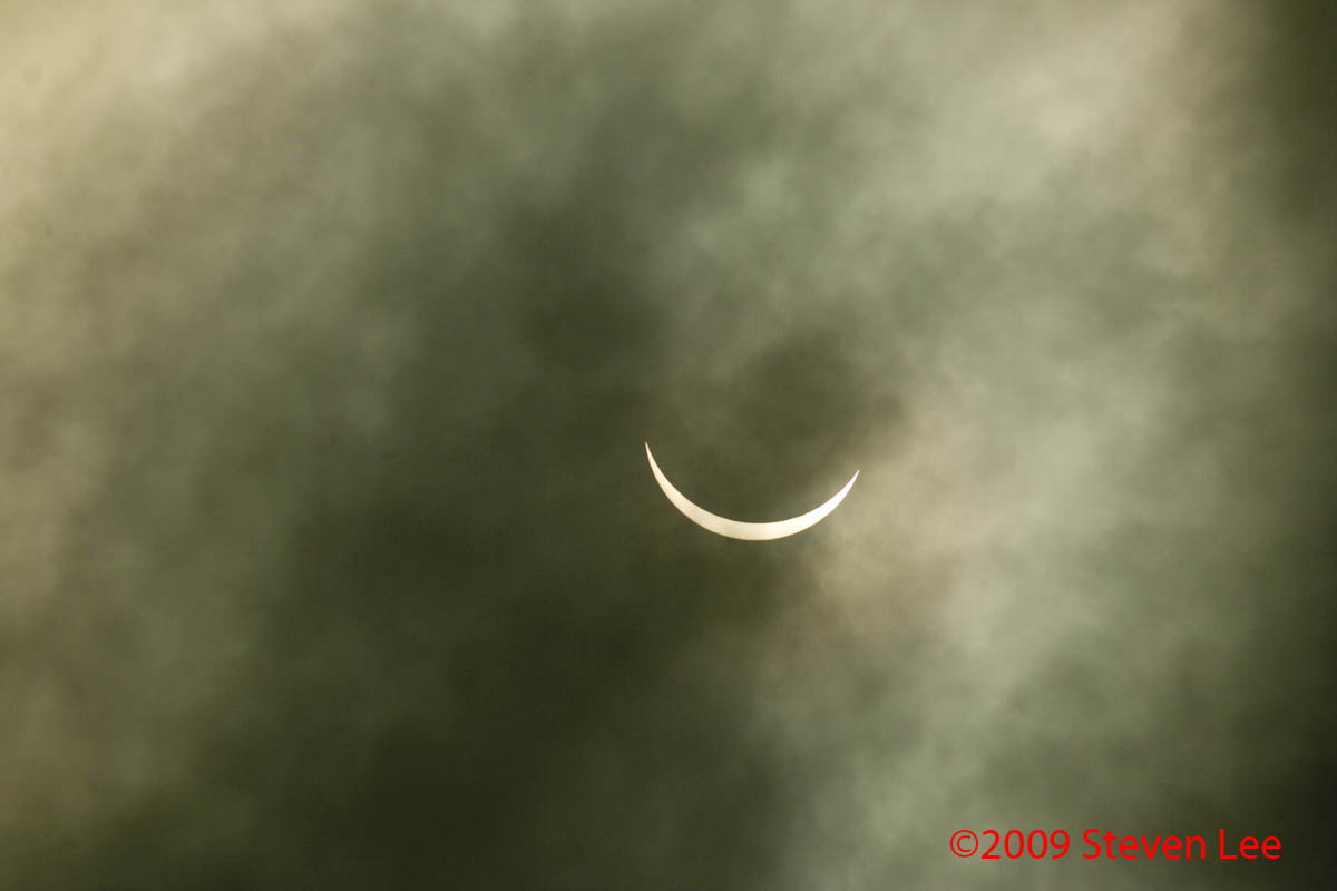 These photos were taken by Steve Lee, of the Sutherland Astronomical Society Inc. on our recent China Eclipse Tour.