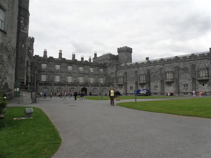 of a castle near Dublin.