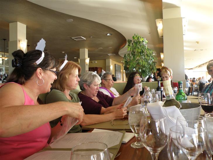 ... let the fun begin. L-R Vici, Martha, Sue, Ouima, shosho, Kathy.