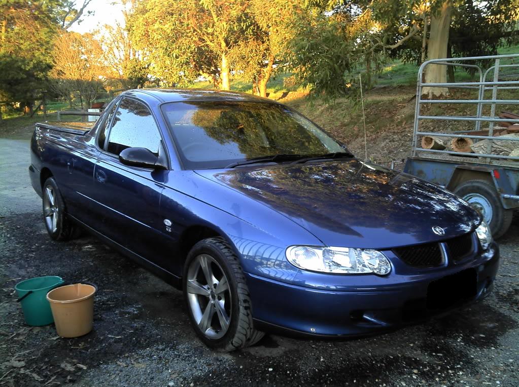 Before the big bullbar was added. 2002 VU Commodore UTE