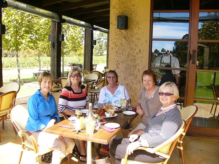 Kathy, Jane, Rolanda, myself and Margaret having a wonderful lunch at a winery near Margaret River