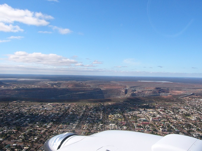 Arriving in Kalgoorlie from Albany in time for lunch and an overnight stop