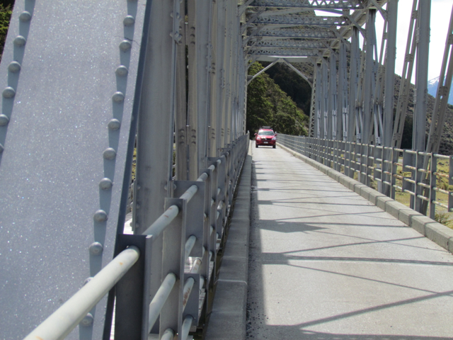 I think the South Island should be known for its specialising in 1 lane bridges.  They are everywhere!  It certainly slows the traffic down.