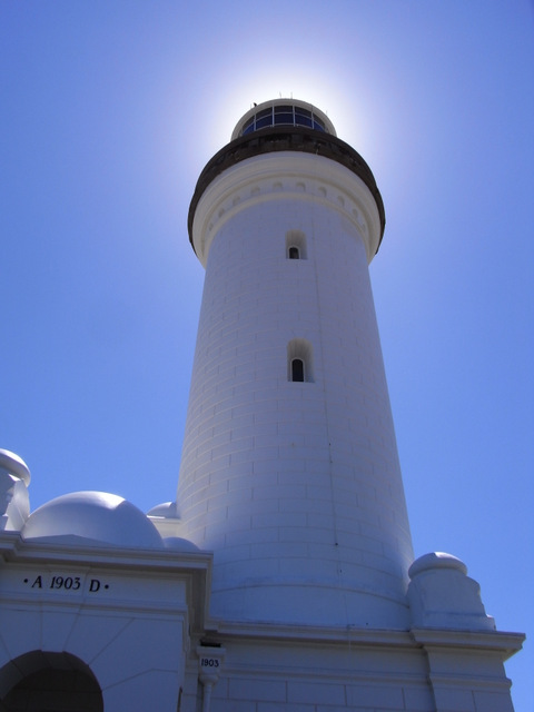 The loss of the steamer Gwydir in 1884 determined the need for a light at Norah Head. It is still operational, and can be seen 28 nauticalmiles (40Km) out to sea.