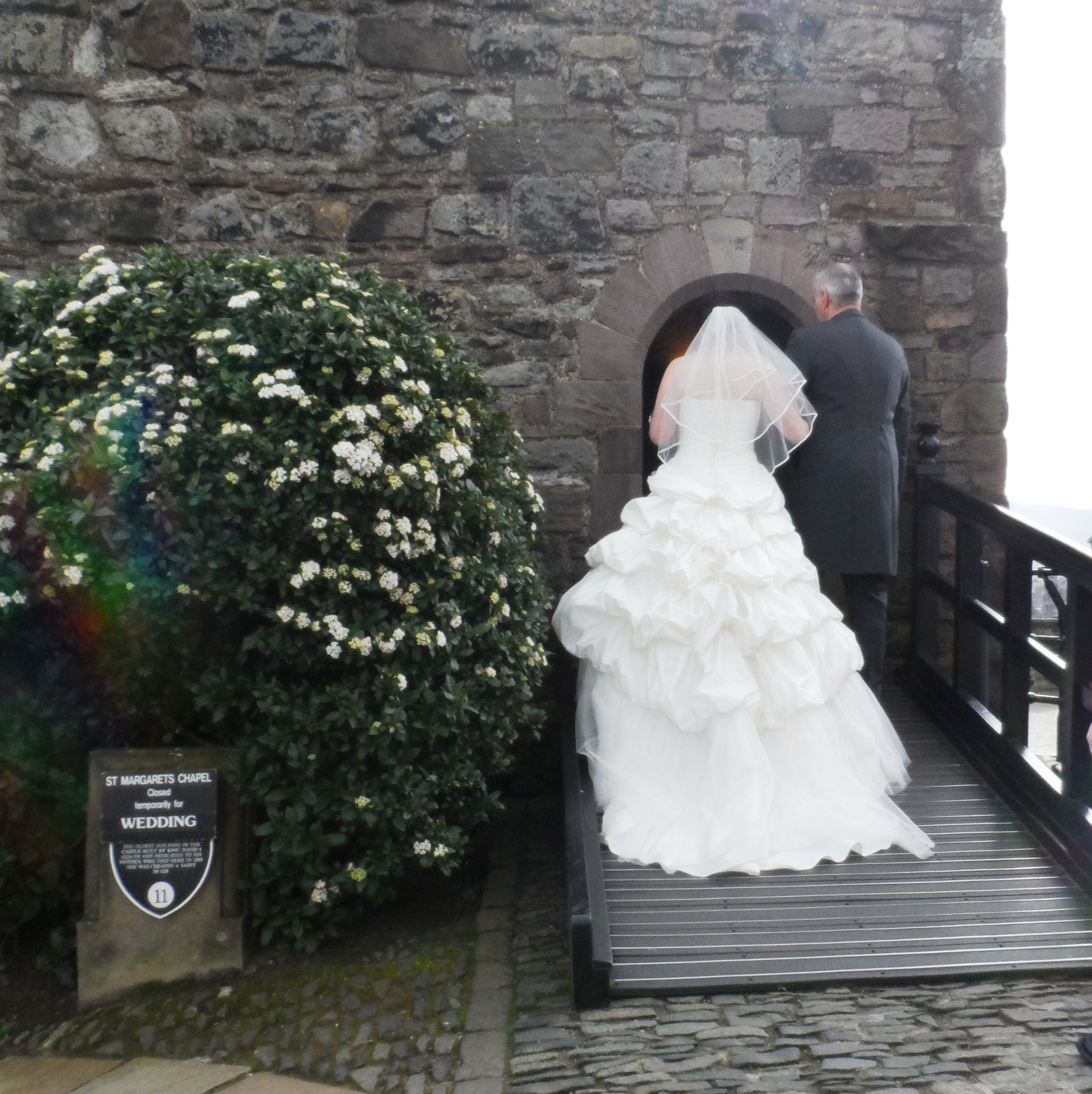 Wedding at St Margaret's Chapel, at the Edinburgh Castle.