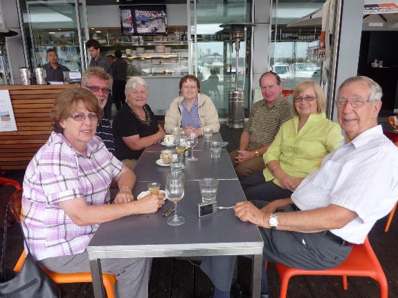 Anne and Ian, Margo (Adelaide) and Gordon, June and Ken and Sharon