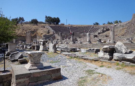 The Asclepion (Asklepieion) of Pergamum was perhaps the world's most famous ancient medical center.Founded by a man named Archias, the Asclepion of Pergamum became famous under Galen (131-210 AD), a local physician who pursued his medical studies in Greece and Alexandria (Egypt) before settling here as doctor to Pergamum's gladiators. 