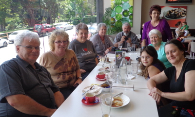 Mr & Mrs Suzy, Lizzy (Gosford), Kate (Sydney) Mr & Mrs Nola, June, Kate & Daughter (Kuring Gai). A most enjoyable day.