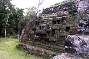 Temple of the Jaguar Masks.
This is the jaguar face.