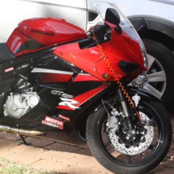 <b>9629 Nephew's motor bike, Dubbo,NSW, 9th Apr'09, Kate/Sydney</b>