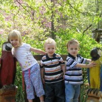 <b>My kids at the Knoxville, TN Zoo</b>