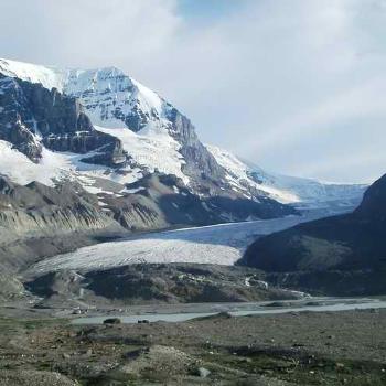 <b>Athabasca Glacier, Columbia Icefields, Alberta Canada </b>