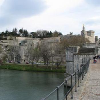 Pont de Avignon, looking back to the Palais de Papes