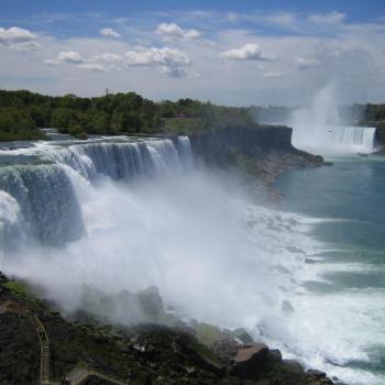 <b>Niagara Falls - American side - May 2006</b>