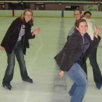 <b>Friends Ice Skating in Penrith, Sydney</b>