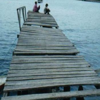 <b>Wobbly jetty, Riung, Flores, Indonesia</b>