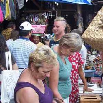 <b>Serious Shopping in Ubud, Bali</b>