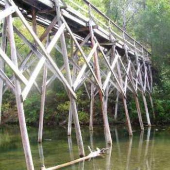 <b>Old wooden bridge in Arkansas , Sue/OK</b>