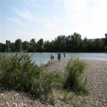 <b>Grandchildren, Bow River, Calgary, Wendy/Perth</b>