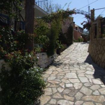 Street scene, Afionas, Corfu - Eileen (Surrey, England)