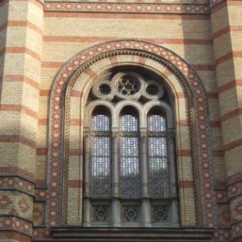 <b>Window of Great Synagogue, Budapest, Eileen (Surrey, England)</b>