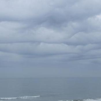 <b>Clouds over Ormond Beach, Florida - Eileen (Surrey, England)</b>