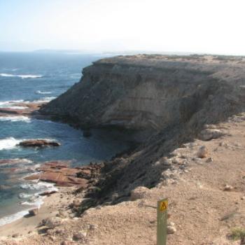 Cliffs, Streaky Bay, S.A.    Wendy/Perth