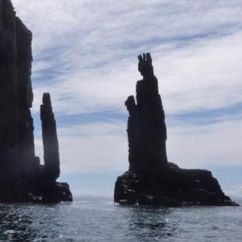 <b>Bruny Island Cliffs, Tasmania. Wendy/Perth</b>