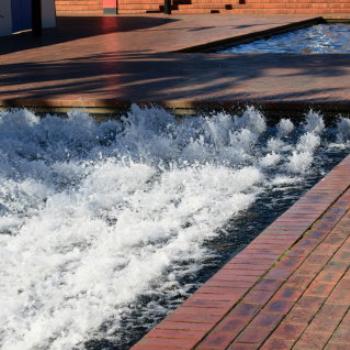 <b>running water, Darling Harbour, Sydney, June'11 Kate/Sydney</b>