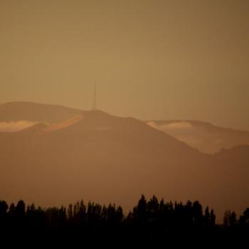 <b>4003 mountains bathed in sunrise light 5-50am, 20th Mar'10, Christchurch airport, NZ Kate/Sydney</b>