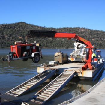 1739  up in the air, Hawkesbury River Oct'10, Kate/Sydney