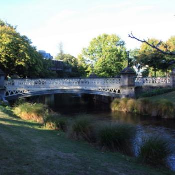 3777  Victoria St Bridge, Christchurch, NZ 19th March'10 - 10 months before it was severly damaged by an earthquake, Kate/Sydney