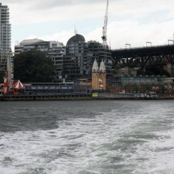 <b>9496 Luna Park, from ferry to Darling Harbour with Keith & Lynne, 7th Apr'09, Kate/Sydney</b>