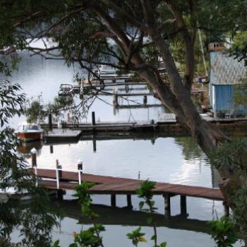 Blue boatshed, Bar Pt (Kate/Sydney)