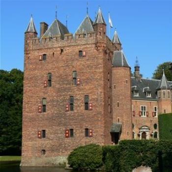 <b>Dutch Castle, Holland (Ian/Sydney)</b>