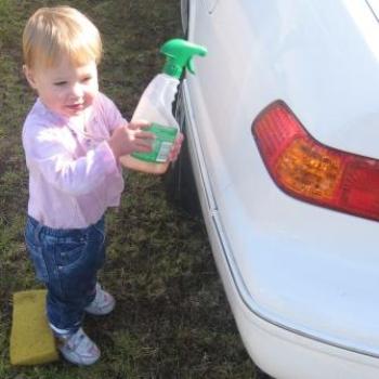 <b>Laura helping daddy wash my car</b>