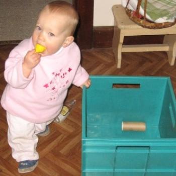 <b>Laura in the recycling bin</b>