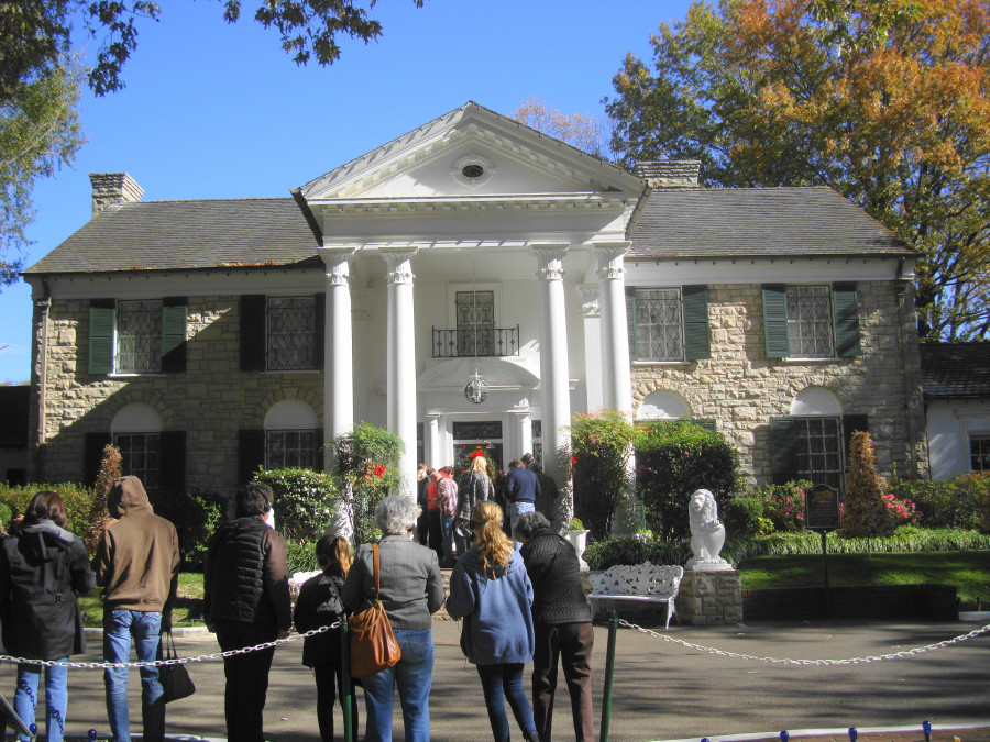 Elvis's home in Memphis.