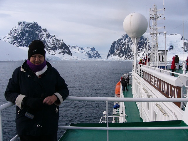 We're here at last!!
The channel in the photo was iced up so our ship had to turn around and find an alternative place for our very first landing. No, it's not cold at all...