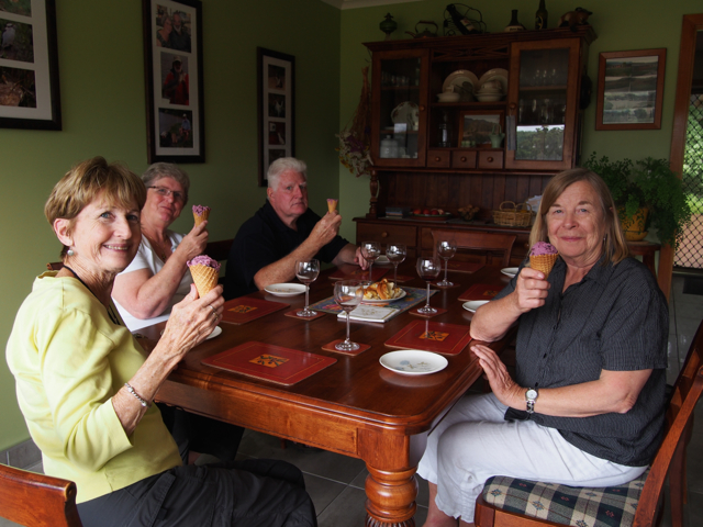 Dessert - home made blueberry ice-cream.  time was very short, so it was eat and run on the way to the Platypus House, at Beauty Point, literally on the Tamar River.