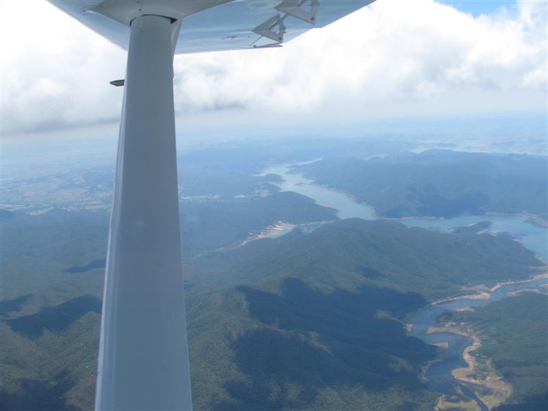 Could do with some more water down there.
Anyone seen the film 'The Castle', "...where go'n to Bonnie Doon...", that's on this lake.